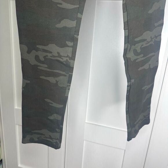 Sanctuary Camouflage Green Leggings Medium (h1) - Picture 3 of 6